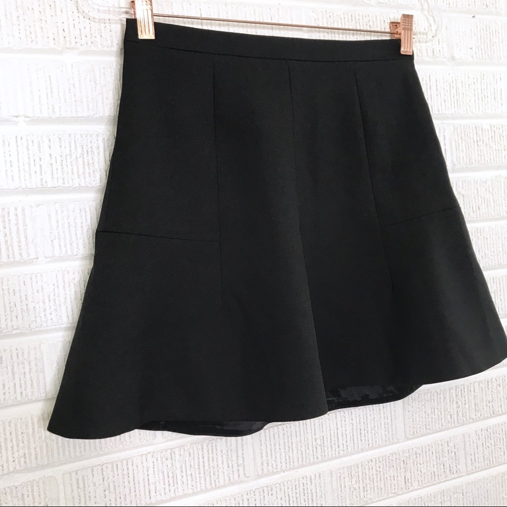 J. Crew Fluted Skirt in Double Crepe Black Size 0 - Picture 5 of 8